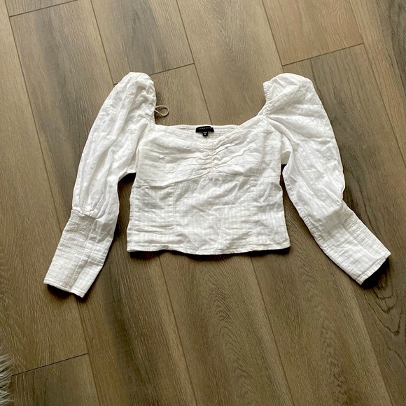 White crop top - Picture 1 of 3